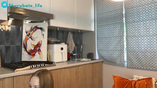 Snapshot of Shyrubate chatting on 04/14/26, 06:19 Shyrubate online show from 04/14/26, 06:19