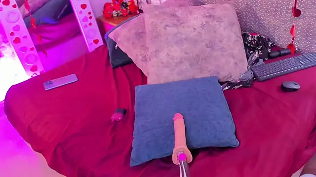 VeronicaOlson  online show from 02/16/25, 11:59