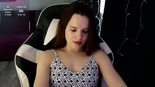 Harleen Moore online show from 05/29/26, 05:16