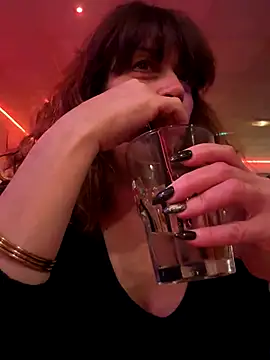 sweetinside  online show from 12/13/25, 09:53