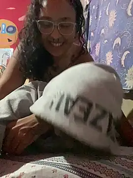 Snapshot of AlassskitaStar chatting on 04/22/26, 01:30 AlassskitaStar online show from 04/22/26, 01:30