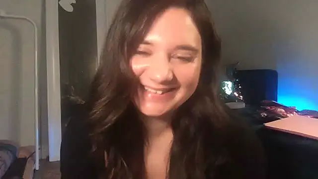 kylienotjenner online show from 02/09/25, 07:49