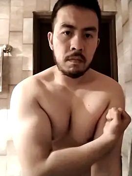 Snapshot of Man456545 chatting on 11/20/25, 09:47 Man456545 online show from 11/20/25, 09:47