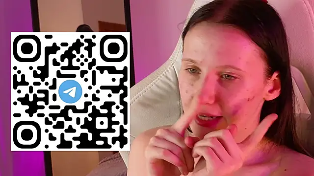 mon lola online show from 01/22/25, 06:20