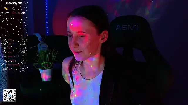 mon lola online show from 02/28/25, 07:25