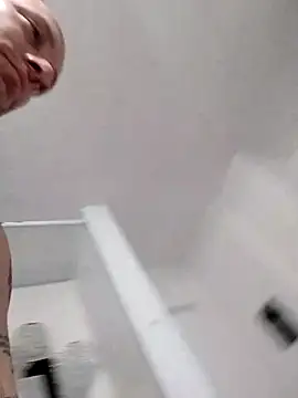 jayjay198080 online show from 03/20/25, 01:37