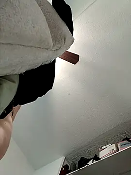 jayjay198080 online show from 11/29/25, 07:39