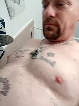 jayjay198080 online show from 01/06/26, 12:47