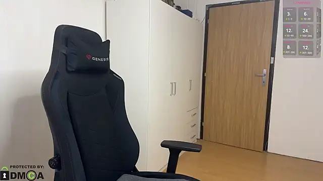 wannaseeyoursmile online show from 10/05/25, 05:39