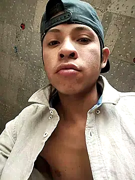 Snapshot of Javierjvl chatting on 03/04/26, 08:26 Javierjvl online show from 03/04/26, 08:26