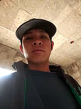 Snapshot of Javierjvl chatting on 03/06/26, 07:43 Javierjvl online show from 03/06/26, 07:43