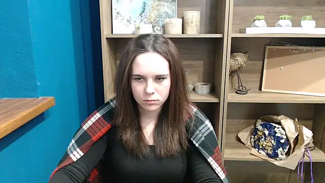 mini girly online show from 01/06/25, 12:02