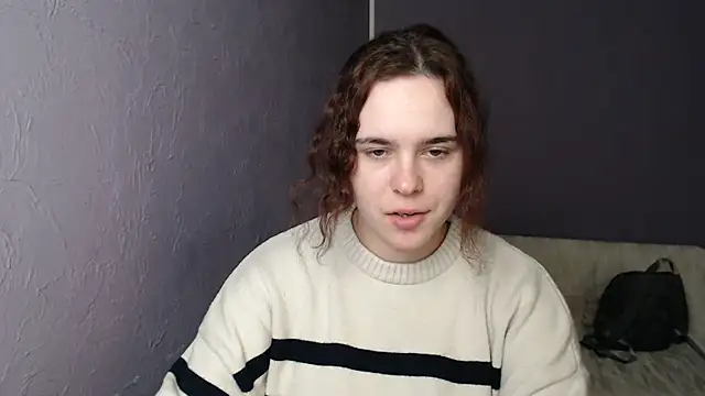 mini girly online show from 02/26/25, 07:42