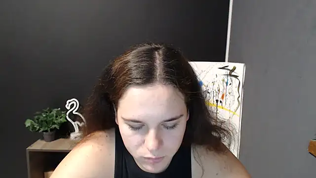 mini girly online show from 09/26/25, 01:15