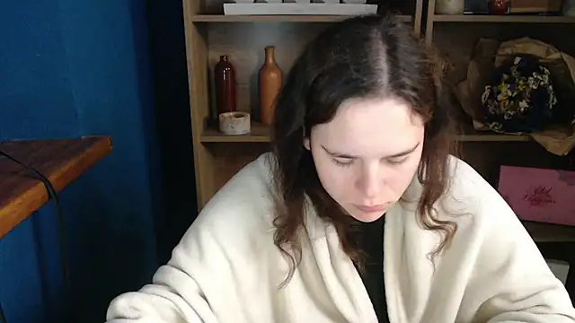 mini girly online show from 10/01/25, 06:41