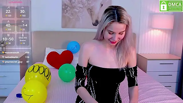 Emma plux online show from 02/25/25, 10:15