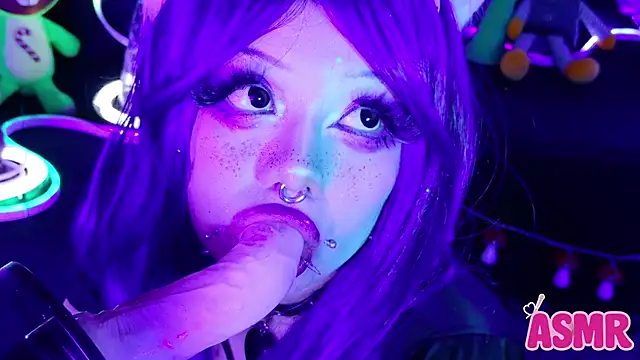 LaytonBox online show from 11/22/25, 03:00