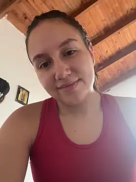 Snapshot of Jullya_x chatting on 03/24/26, 04:12 Jullya x online show from 03/24/26, 04:12