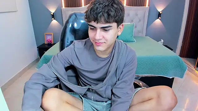 Tommy18   online show from 03/01/26, 03:30