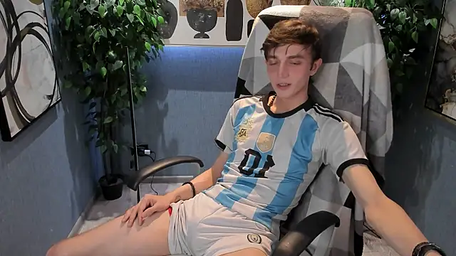 John Weasley online show from 09/20/25, 09:16