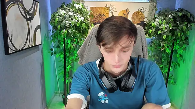 John Weasley online show from 10/17/25, 06:16