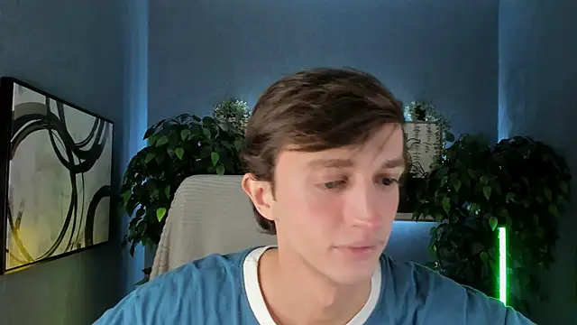 Snapshot of John_Weasley chatting on 11/05/25, 01:00 John Weasley online show from 11/05/25, 01:00