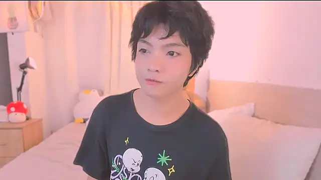 AllanYong18 online show from 02/03/26, 07:13