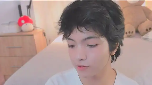 AllanYong18 online show from 02/21/26, 01:34