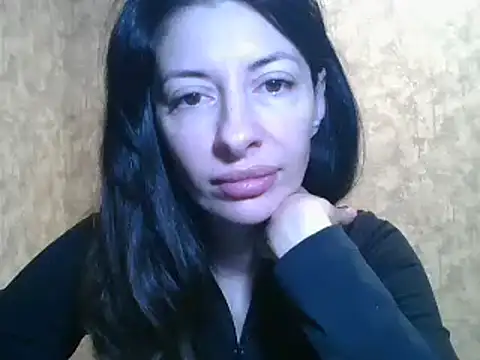 Snapshot of LissaBlossom chatting on 03/05/25, 03:08 LissaBlossom online show from 03/05/25, 03:08