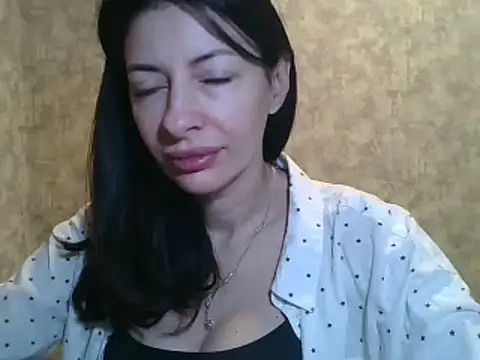Snapshot of LissaBlossom chatting on 03/18/25, 03:31 LissaBlossom online show from 03/18/25, 03:31