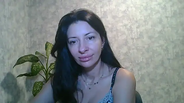 Snapshot of LissaBlossom chatting on 09/13/25, 03:06 LissaBlossom online show from 09/13/25, 03:06