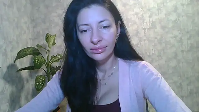 Snapshot of LissaBlossom chatting on 09/16/25, 03:07 LissaBlossom online show from 09/16/25, 03:07
