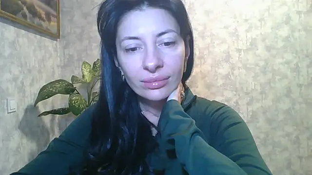Snapshot of LissaBlossom chatting on 10/13/25, 04:56 LissaBlossom online show from 10/13/25, 04:56