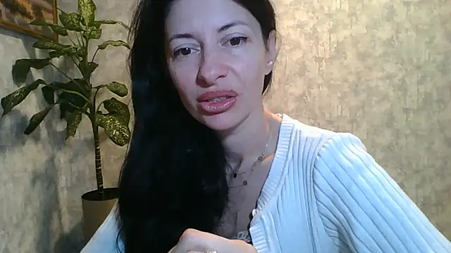 Snapshot of LissaBlossom chatting on 06/16/26, 05:10 LissaBlossom online show from 06/16/26, 05:10