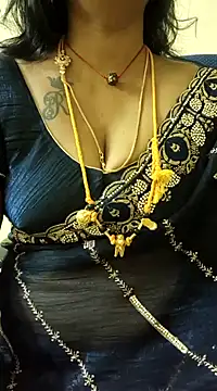 Snapshot of sriyazhini chatting on 01/14/25, 05:23 sriyazhini online show from 01/14/25, 05:23