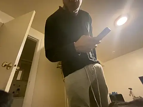 MrDaddyBbSnake online show from 01/17/25, 04:28