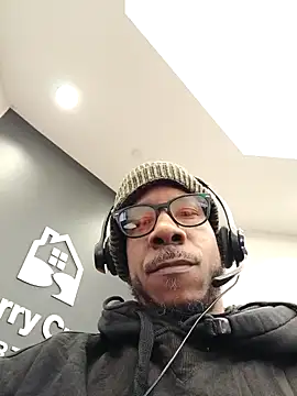 MrDaddyBbSnake online show from 01/22/25, 04:23