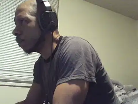 MrDaddyBbSnake online show from 03/15/25, 07:53