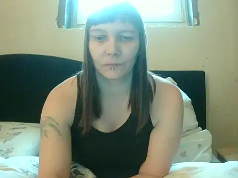 YviEngel87 online show from 01/15/25, 12:36