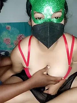 Queen princes online show from 11/16/25, 05:57