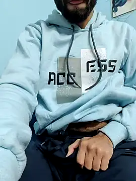 TOPMOON001 online show from 01/31/25, 12:07