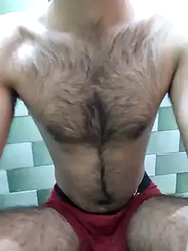 TOPMOON001 online show from 02/07/25, 06:35