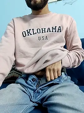 TOPMOON001 online show from 02/17/25, 11:34