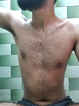 TOPMOON001 online show from 03/05/25, 07:16