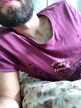 TOPMOON001 online show from 03/05/25, 02:56