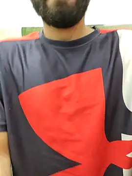 TOPMOON001 online show from 03/17/25, 07:02