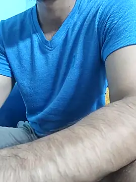 TOPMOON001 online show from 09/09/25, 08:58