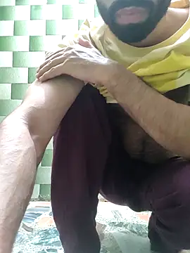 TOPMOON001 online show from 10/05/25, 08:18