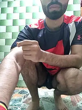 TOPMOON001 online show from 10/27/25, 05:33