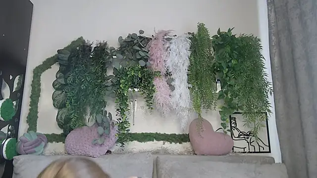 scyrim2 online show from 03/07/25, 06:57